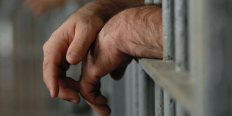 Condenado a 22 años de prisión hombre por actos sexuales con sus dos hijastras en Táchira