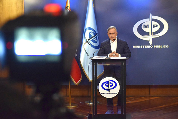 Fiscal General informó detención de dos hombres armados cerca de tarima presidencial en Caracas
