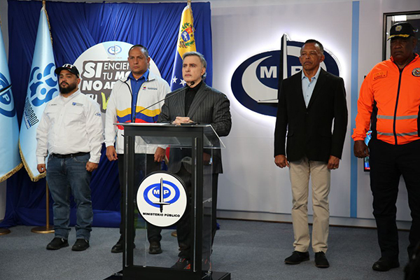 Fiscal General Tarek William Saab dio inicio a la campaña “Si Enciendes Tu Moto, No Apagues tu Vida”