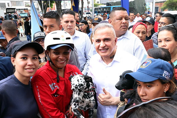 FGR Tarek William Saab reconoció avances para la aprobación de leyes de protección animal